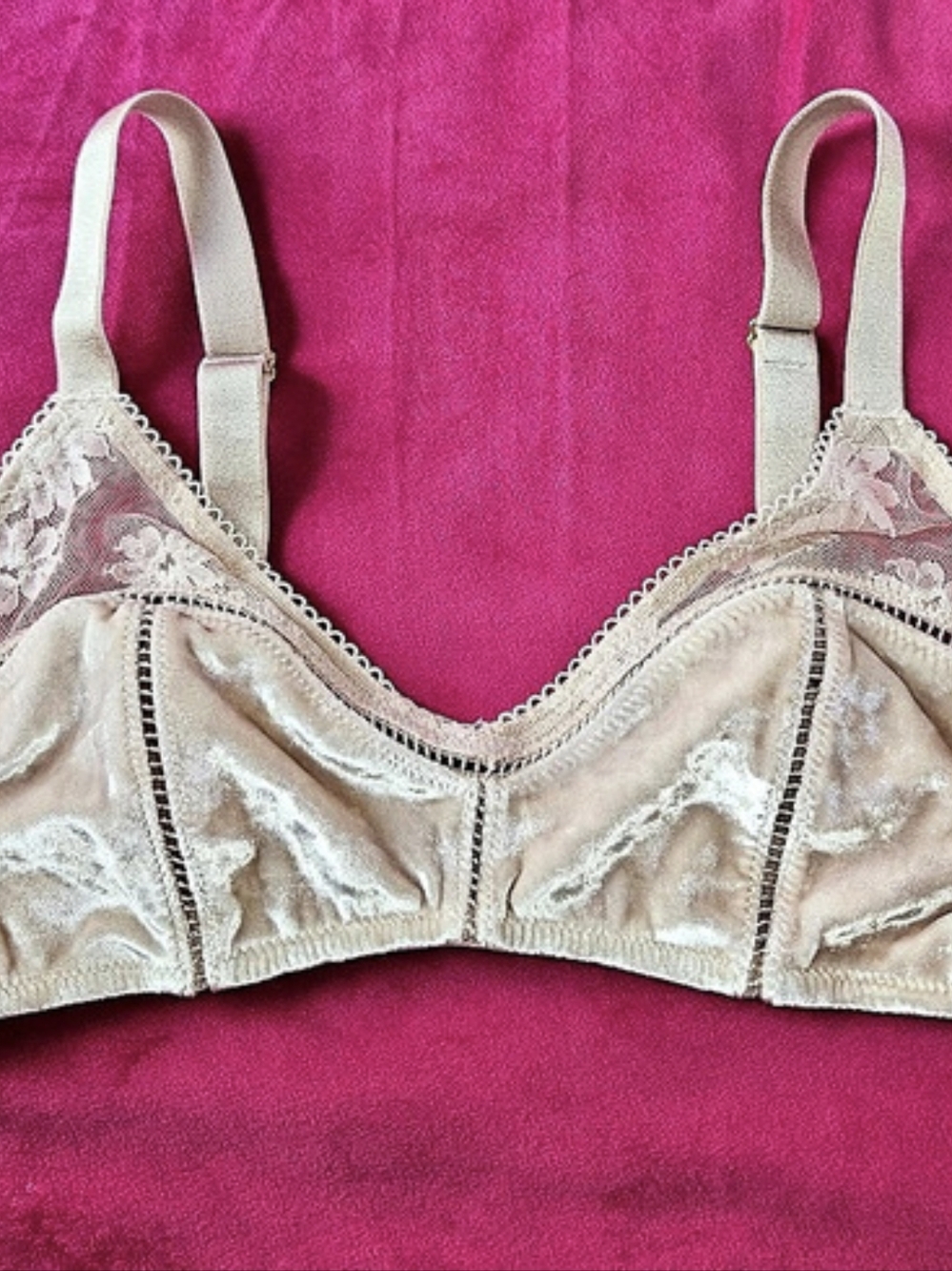Victoria's Secret Soft Crushed Velvet Bralette With Floral Lace Trim
